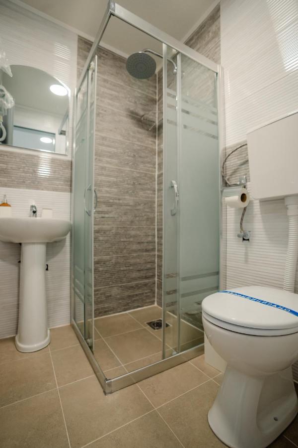 Makedon Apartments Охрид Екстер'єр фото